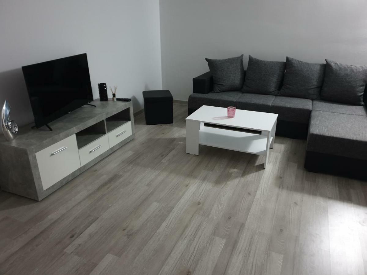 Apartman Luma Baška Voda Kültér fotó